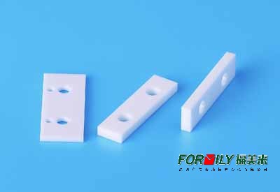 Semiconductor ceramic